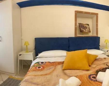 Apartment Casa Vacanze Ramona Il Covo Di Klimt